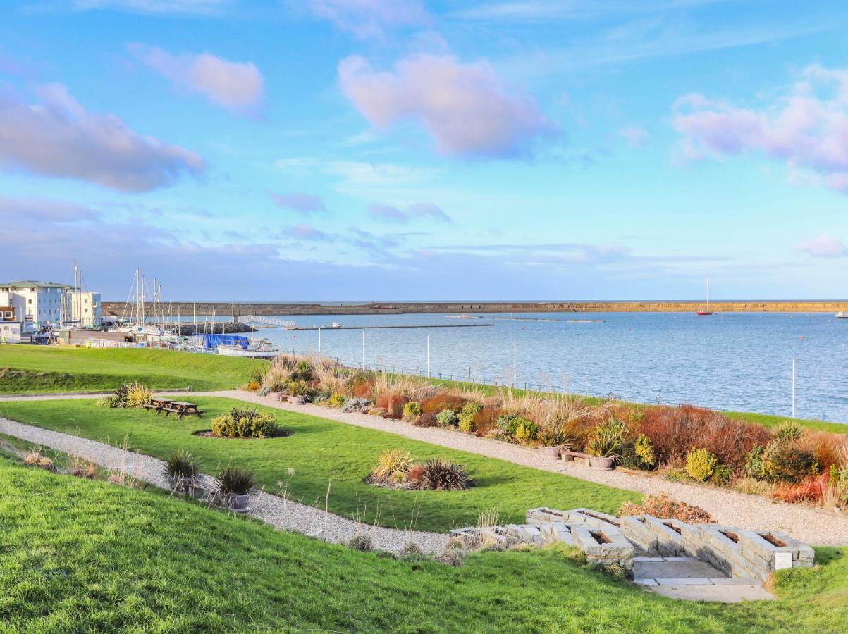 Port Apartment 1 Holyhead Eksteriør billede